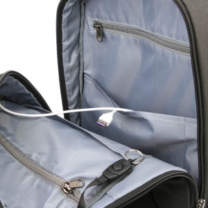 Рюкзак 15.6"  TIGERNU Т-В3621 B USB Black		